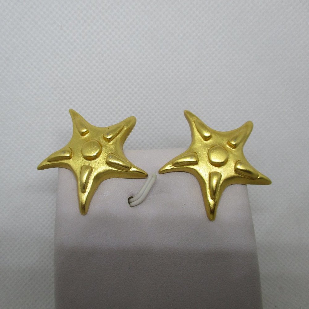 Starfish Matt Finish Gold Tone Clip On Earrings